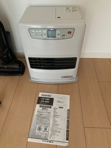 石油ファンヒーターです。