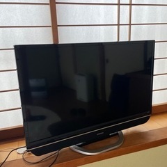 オリオン液晶テレビ17年製32インチ　USED