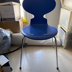 デザイナー椅子　