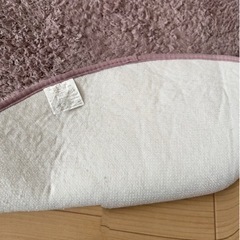 ラグ　マット　円形　直径100センチ　くすみピンクの画像