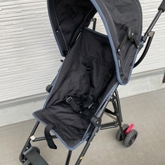 【引取先決定】ほぼ未使用　B型 ベビーカー　西松屋　軽量　コンパクト