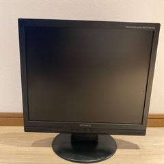 パソコン用液晶モニター