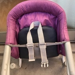 子供用食事チェア（お話中）の画像