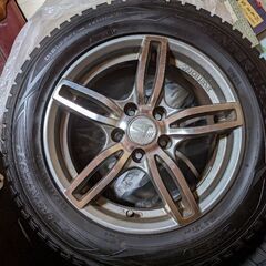 冬タイヤ　アウディ A4、 ワーゲン向け　225/55R16　W...