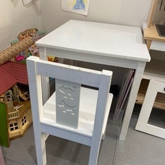 子供用　テーブル　椅子2脚　IKEA