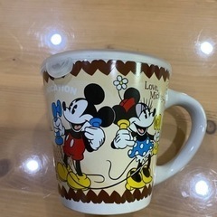 ディズニー　ミッキー　大きいマグカップ【非売品】未使用品