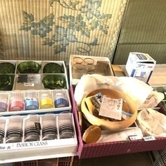 毎日フリーマ、激安品物たくさんあります、値段相談も可能です！の画像