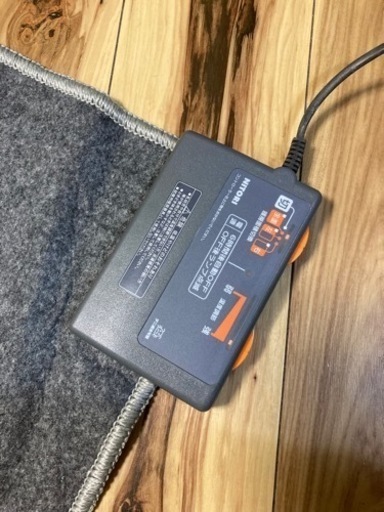 エコで安全であったかい！ホットカーペット  2畳タイプ 説明書あり