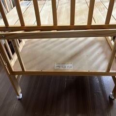 カトージ   ミニベビーベッドの画像