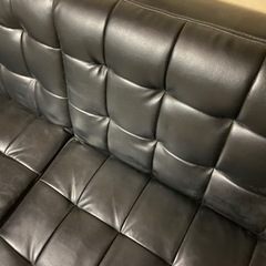 ソファーベッド　黒合皮の画像