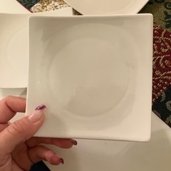 四角いお皿　ホワイトの画像