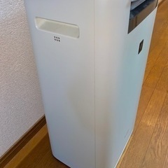 SHARP 空気清浄機　ナノケアの画像