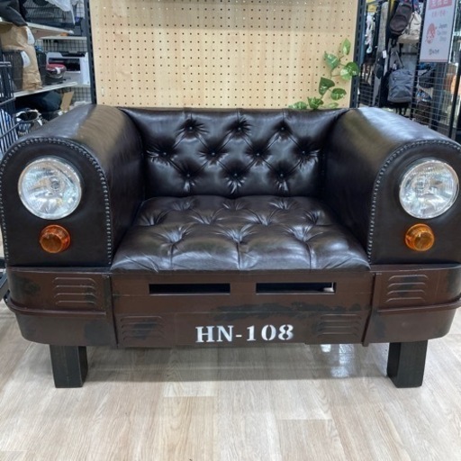 ヴィンテージ風1人掛けソファ入荷致しました。