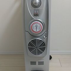 VERSOSオイルヒーター　ファン付　ﾀｵﾙﾊﾝｶﾞｰ付　10枚...