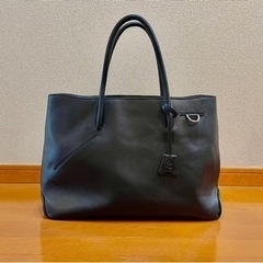 今年限定●定価¥27,000【高級】男女兼用　バッグ　紺色