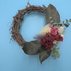 プリザープドフラワーと造花のリース　約22cm