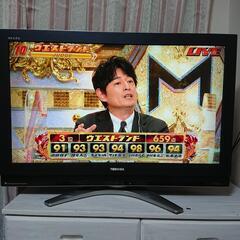 TOSHIBAレグザ37型テレビの画像