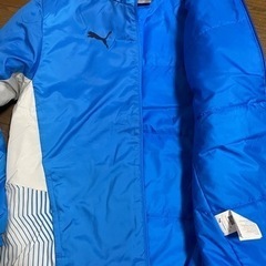プーマ　PUMA 中綿ウインドブレーカーＬサイズ　ジャージ　ウォーマー　定価２０９００円の画像