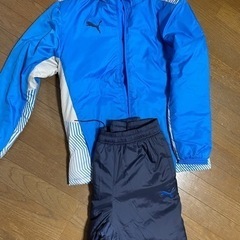 プーマ　PUMA 中綿ウインドブレーカーＬサイズ　ジャージ　ウォ...