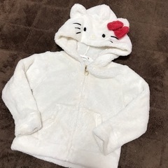 (お取引き中)110センチ　もこもこパーカー