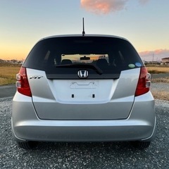 ★ローン審査に自信ない方! 一度お問合せ下さい★ホンダフィット　走行距離41,000キロ　車検2年取得の画像