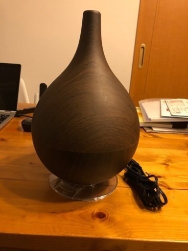 乾燥がひどい季節に❗️ 加湿器　ドウシシャ　2015年製　美品