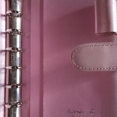 agnes b. 6穴バインダー手帳の画像