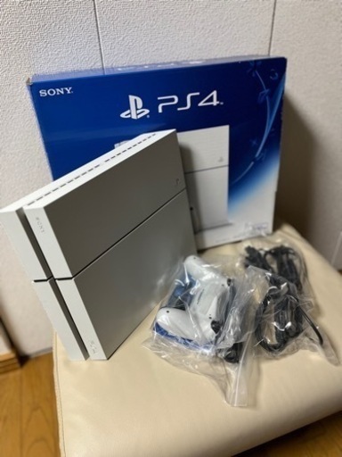 PS4 プレイステーション4 本体　箱付