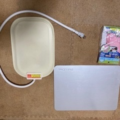 小犬用ゲージ、ヒーター、アルミパネルなどの画像