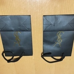 イブサンローラン ショッパー ブランドショップ袋 今ならプレゼントありの画像