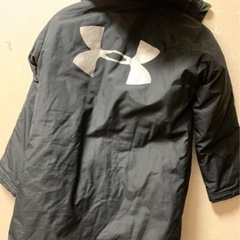 ベンチコート　アンダーアーマーの画像