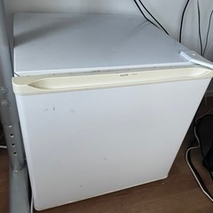 ミニ冷蔵庫