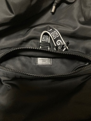 GIVENCHY ジバンシー メンズバックパック 3折り畳み