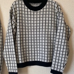 上下セットアップ　白黒ニットの画像
