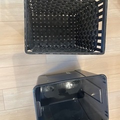 無料　収納ケース2つの画像
