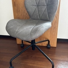 椅子　(グレー)