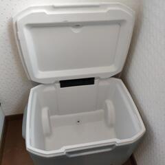 【Amazon.co.jp限定】コールマン(Coleman) クーラーボックス エクストリームホィールクーラー 50QT 約47L アイスシルバーの画像