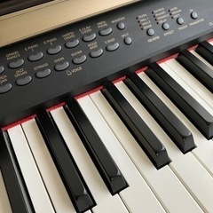 YAMAHAクラビノーバ☆電子ピアノ☆04年製の画像