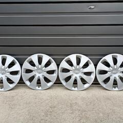 トヨタ純正15インチホイールカバーの画像