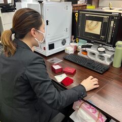 （心斎橋）ブランド品・商品管理本部・商品撮影メインの画像