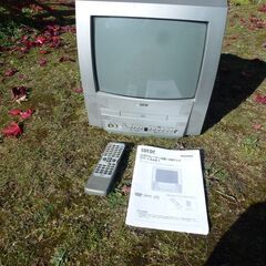 DVDプレイヤー内臓14型テレビ