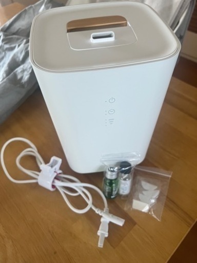 加湿器　アロマ付き