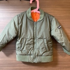 90,95,100の子供服セットの画像