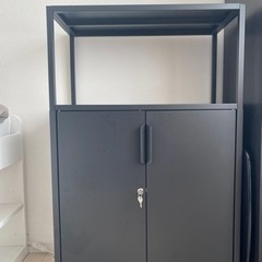 IKEA LIXHULT リックスフルト キャビネット　収納