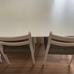 東京インテリア　ダイニング4点セットの画像