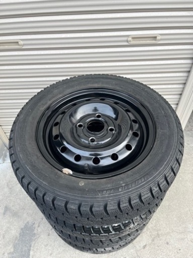 【完売御礼】155/65R13国産スタッドレスタイヤ4本セット　履き替え工賃込
