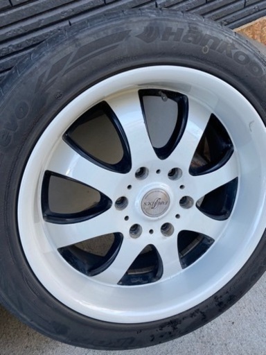 ファブレス FABULOUS　18インチ×7.5 +35 6H 139.7 タイヤ、アルミホイール4本 ハイエース等225/50ZR1