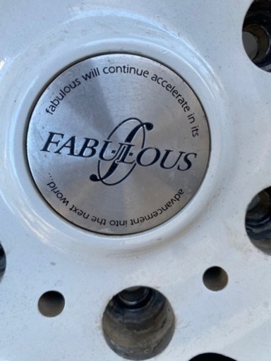 ファブレス FABULOUS　18インチ×7.5 +35 6H 139.7 タイヤ、アルミホイール4本 ハイエース等225/50ZR1