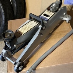 中古　フロアージャッキ　2トン