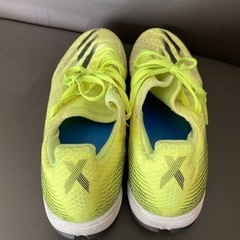 アディダス　サッカー　トレーニングシューズ　25.5の画像